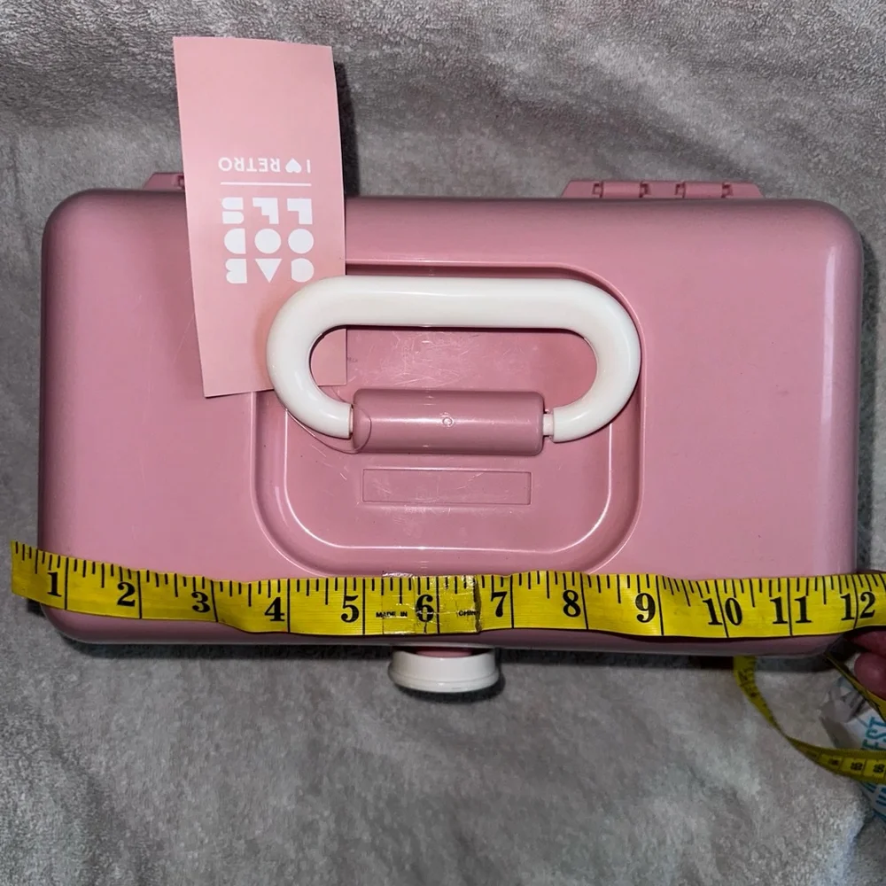 NWT Caboodles 5626 Classic on The Go Girl I Love Retro Millennial Pink Case